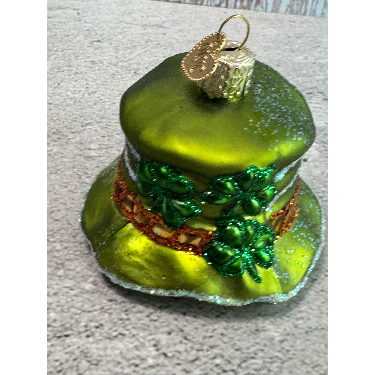 Green Leprechaun Shamrocks Hat Glass Christmas Ornament Old World Christmas