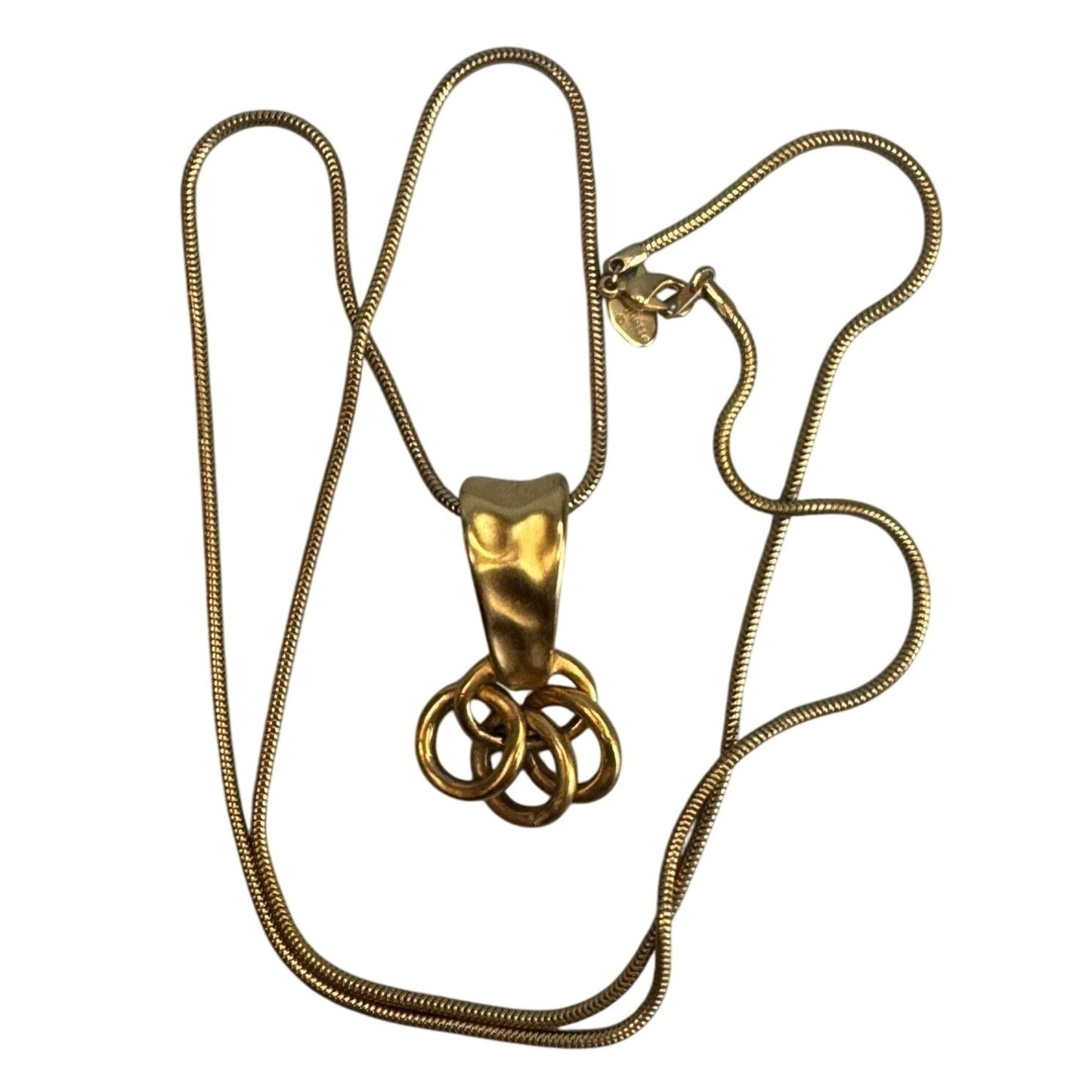Paquette Designer Signed Necklace 28" Gold Tone Pendant With Interlocking Rings
