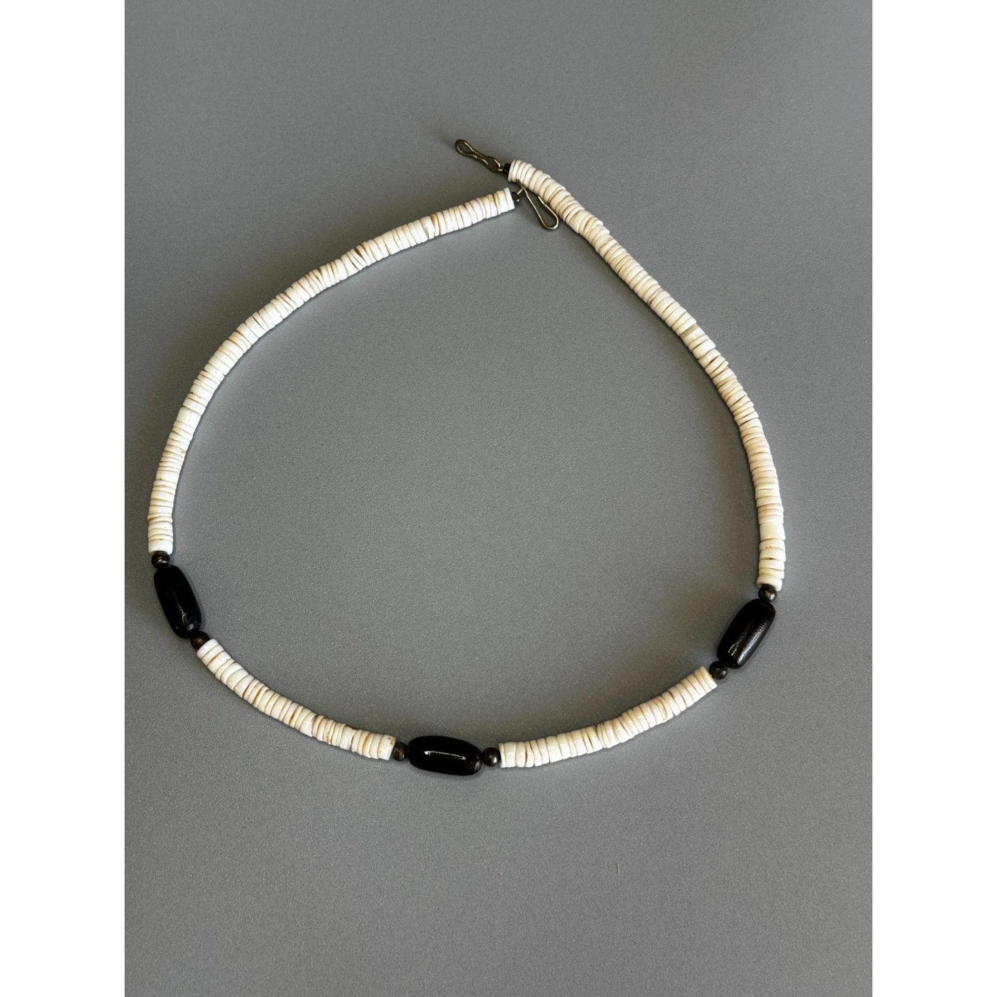 Vintage Spiny Oyster Shell Heishi Necklace w/ Black Dyed Shell Beads 17"