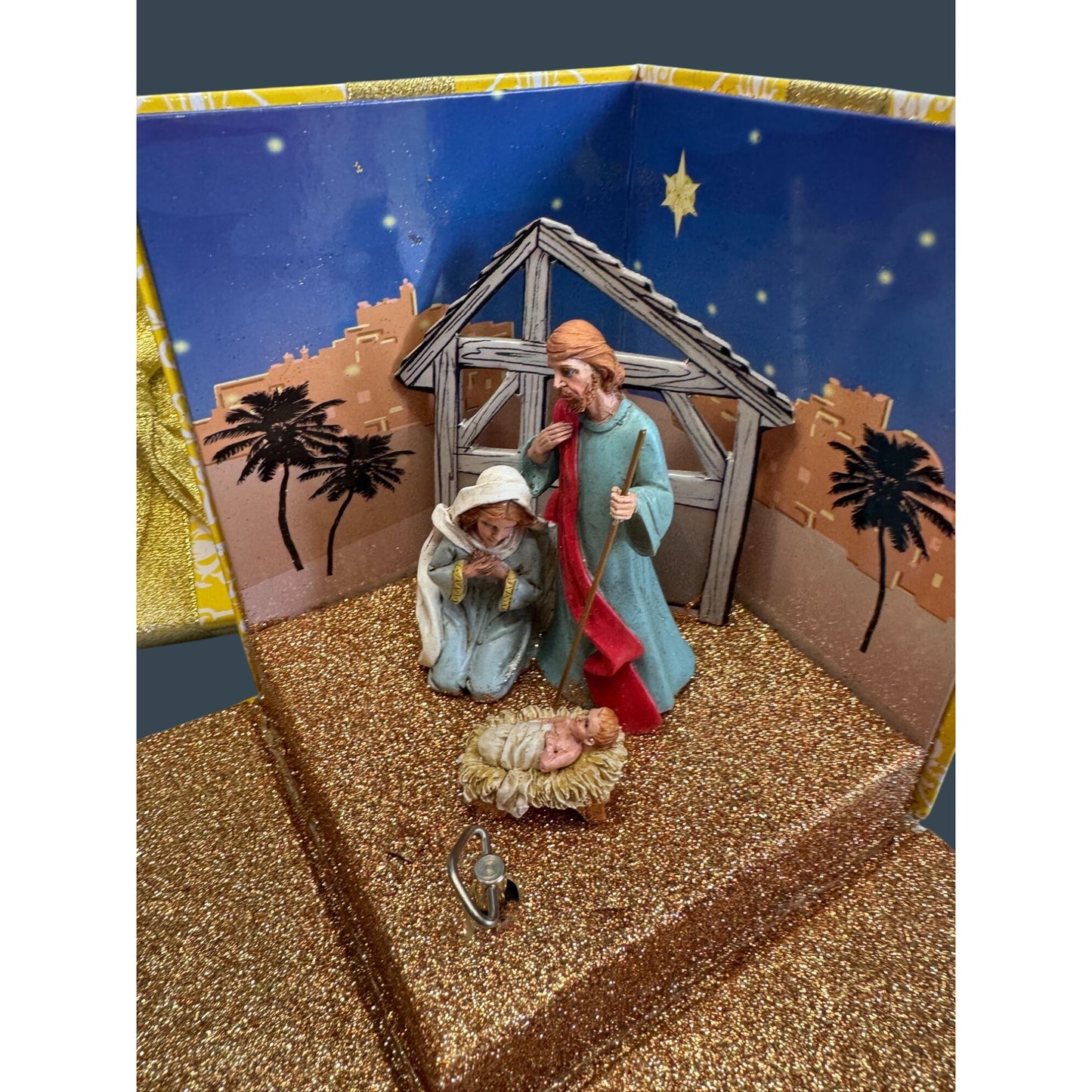 Musical Pop Up 3D Nativity Scene Decorative Box With Glitter Interior
