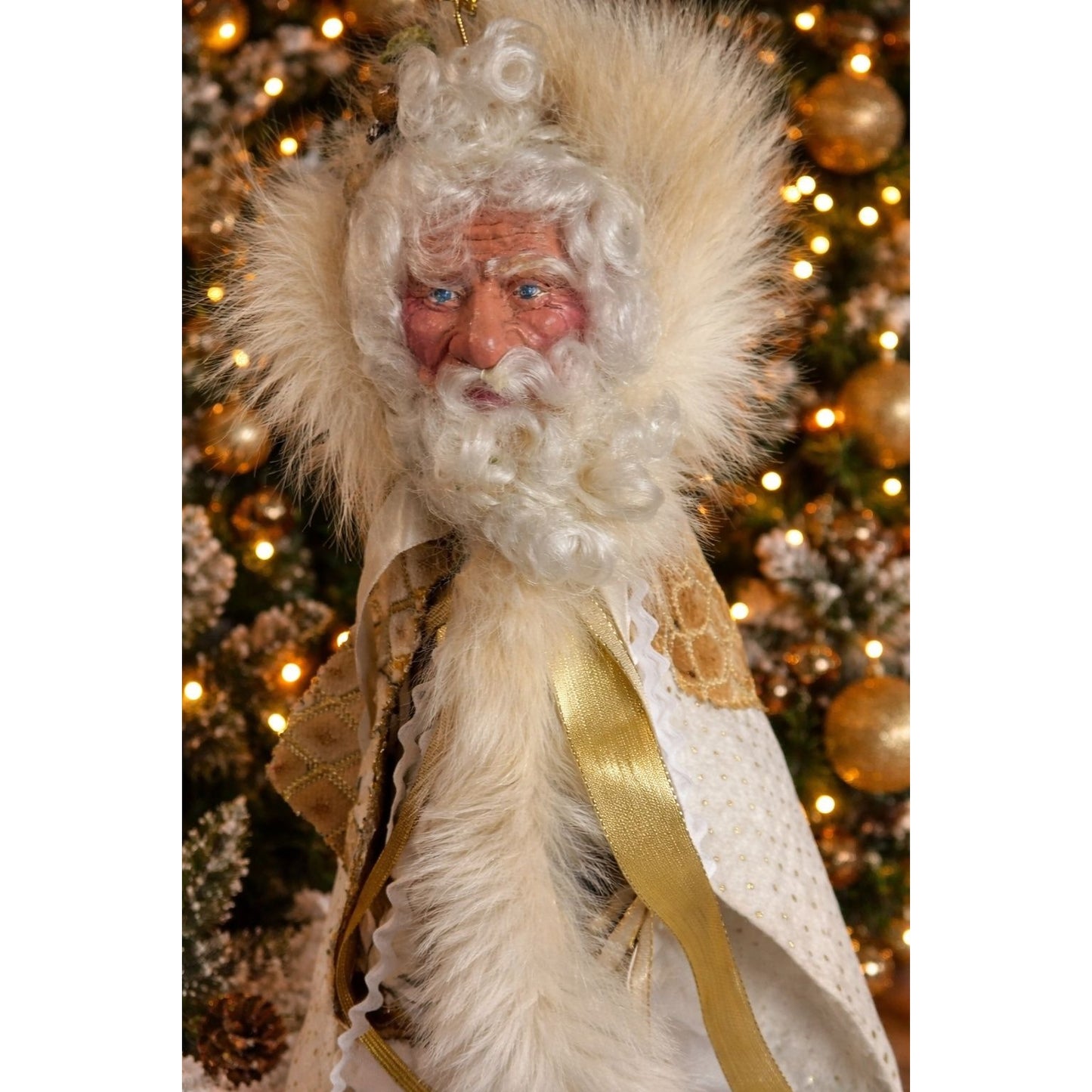 Maureen Kriegh St. Simons Santas Folk Art Santa Ornament Paper Mache Face 2002 9"