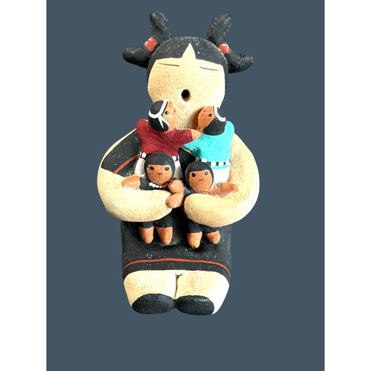 Margaret Quintana Native American Storyteller Pottery Figure 4 Children Signed 5 1/2"