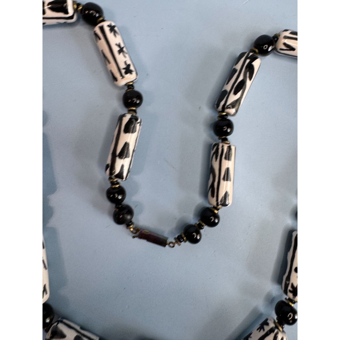 Handcrafted Black & White Glass Beaded Necklace With Unique Patterns