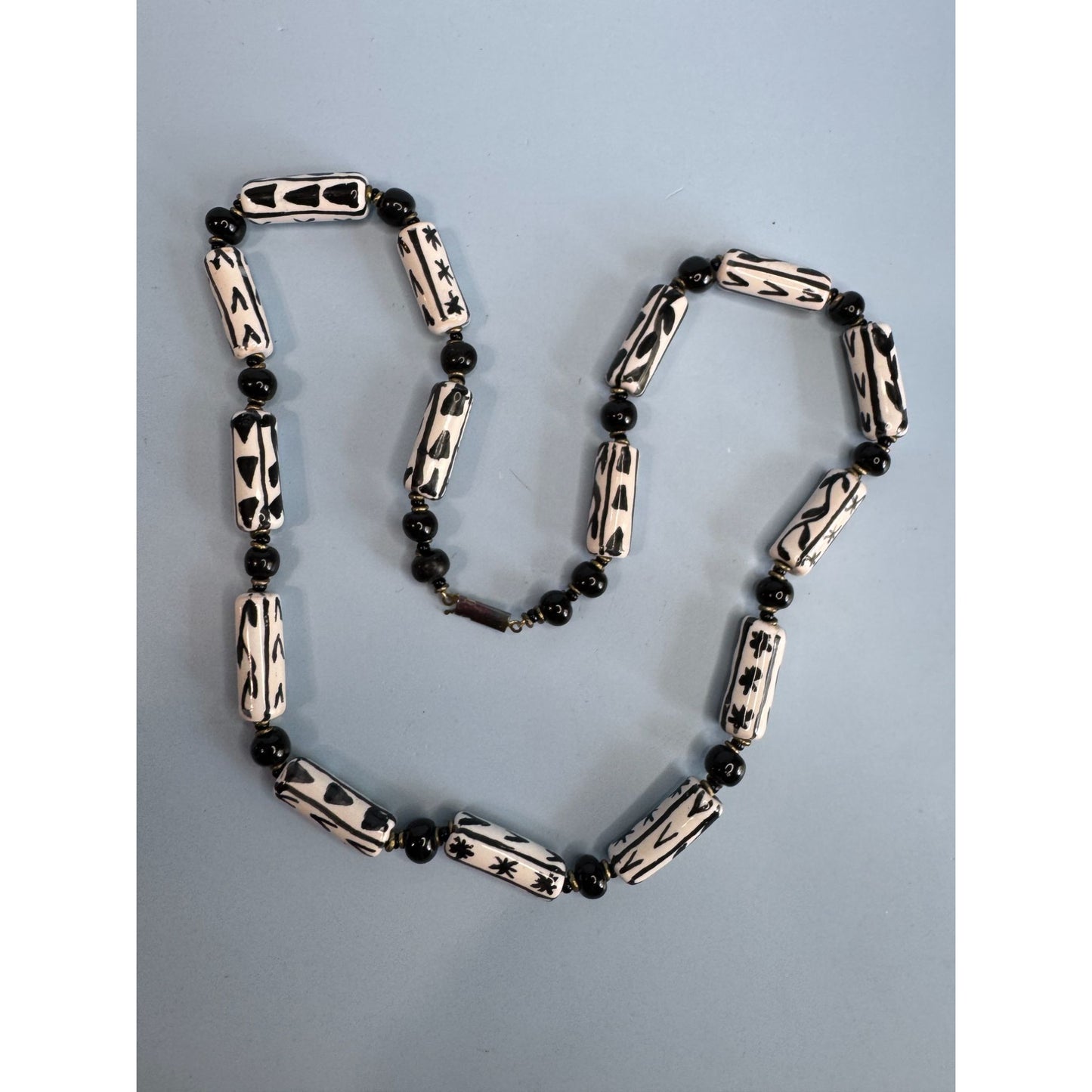 Handcrafted Black & White Glass Beaded Necklace With Unique Patterns