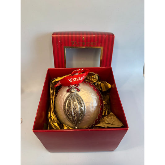 Waterford Holiday Heirlooms Glass Ornament Red And Pearl 4 1/4 Inch With Box