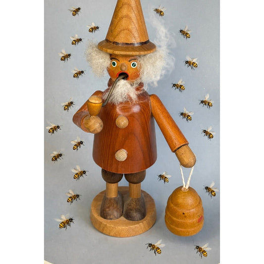 GDR Era German Erzgebirge Smoker Beekeeper Seiffener Volkskunst 7 1/2"