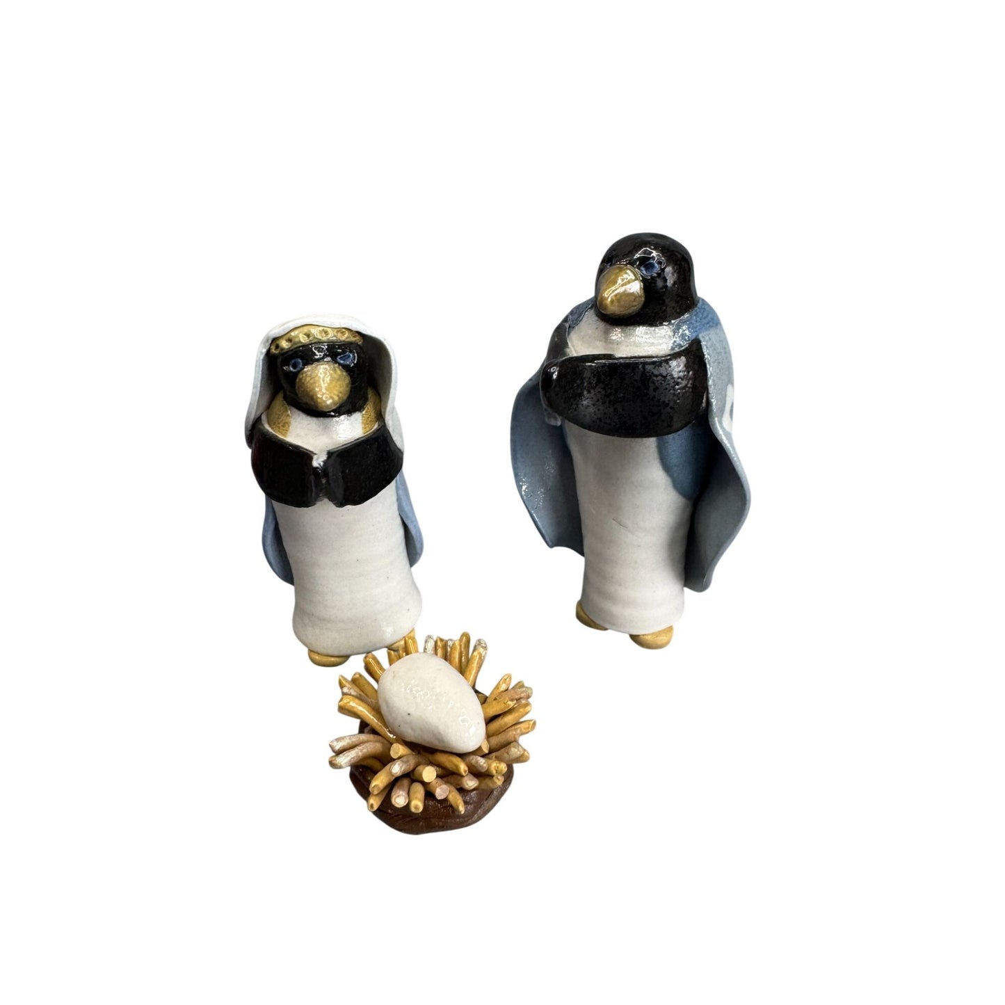 Signed Davis 93 Penguin Nativity Scene Folk Art Mary Joseph Baby Jesus 4" Pottery
