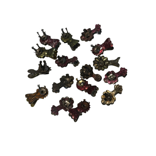 Antique Lot Of 16 Metal Christmas Tree Candle Clips Flower Leaf Holders