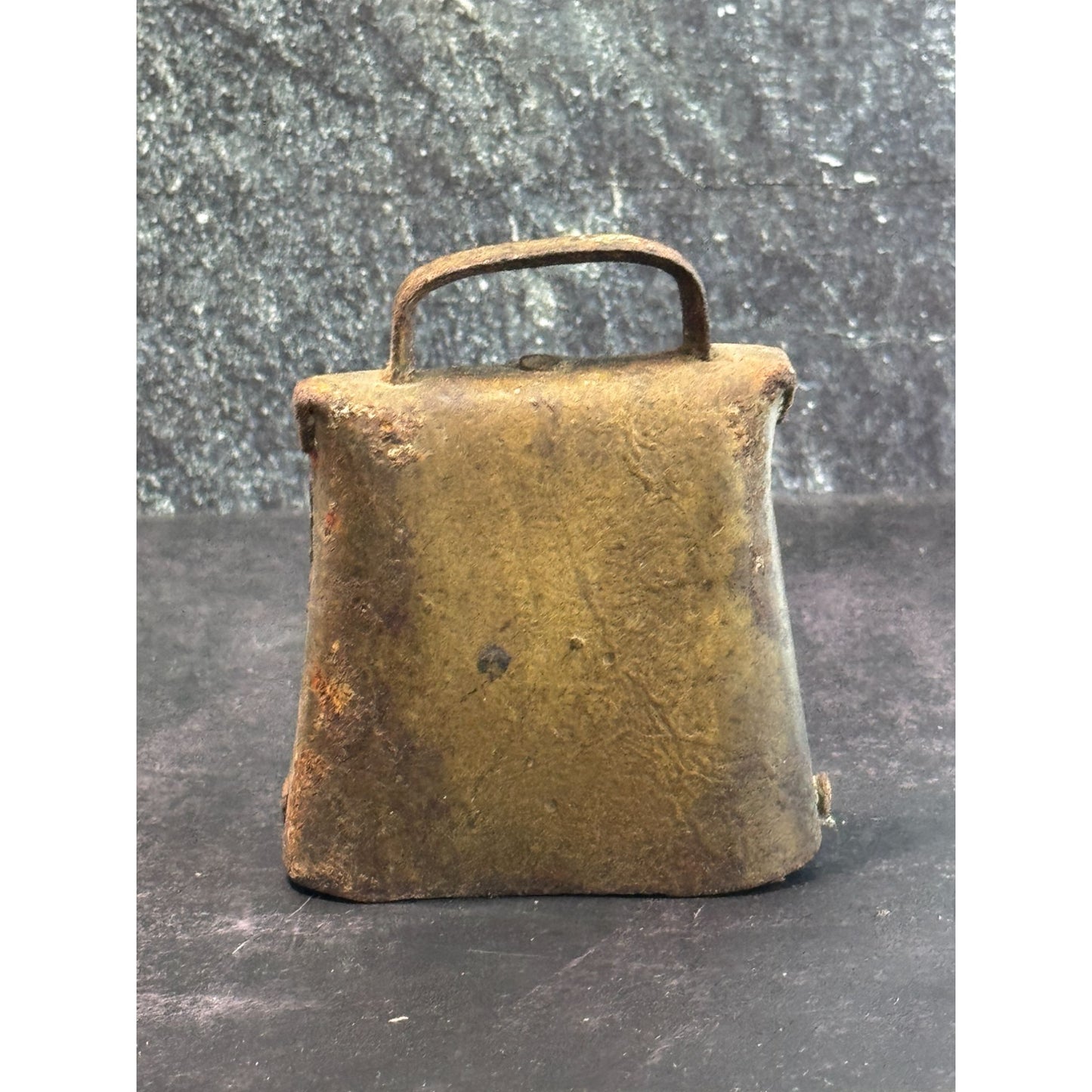 Vintage Rustic Iron Cow Bell With Handle 4"