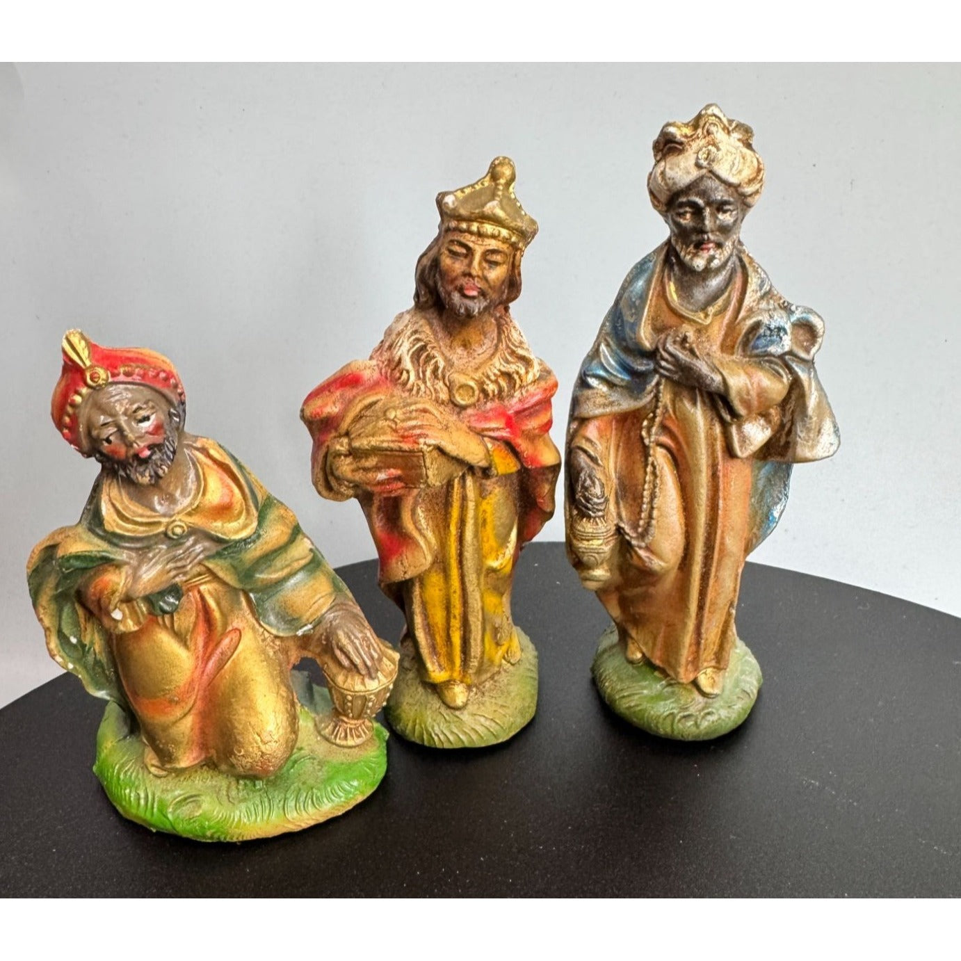 Vintage Italian Nativity Set 12 Pieces Including Creche 4" Scale Italy