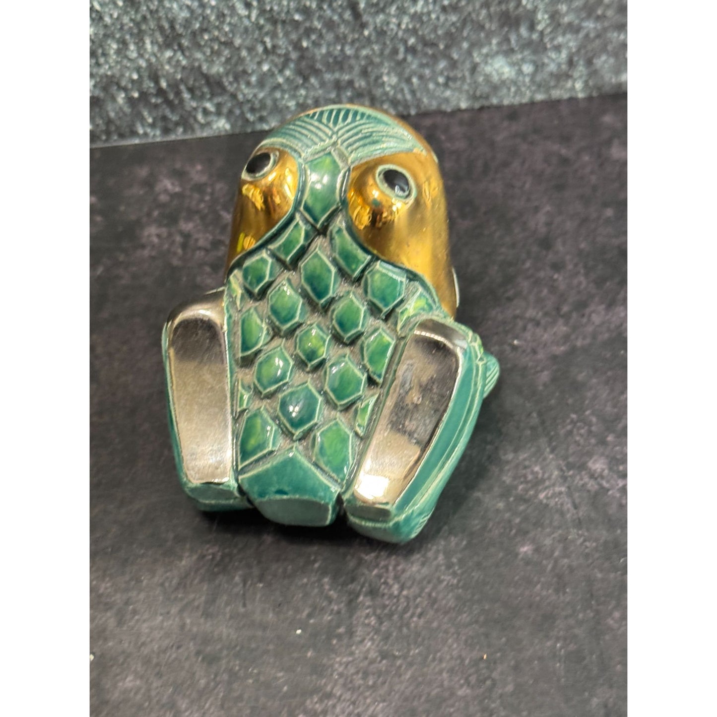 Vintage DeRosa Artesania Rinconada Frog Figurine #713 14K Gold & Platinum Trim Ceramic Uruguay Collectible Decoration